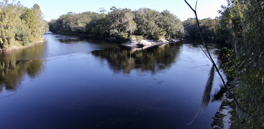 confluence of WIthlacoochie and Suwannee Rivers